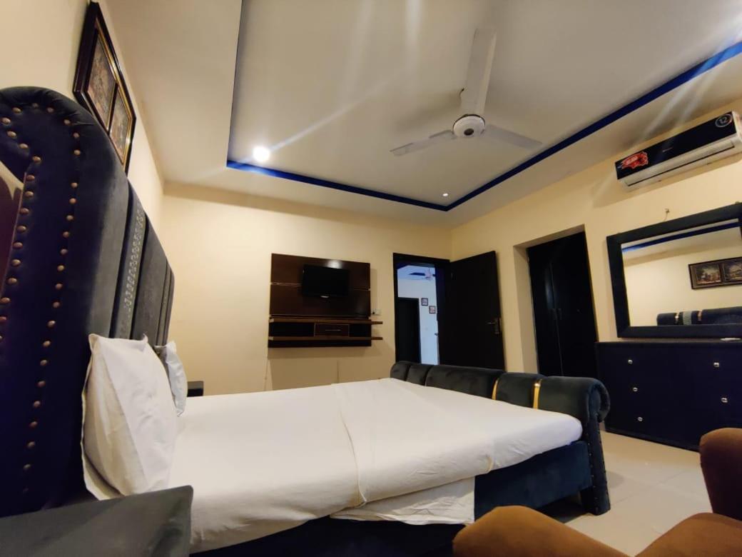 Luxury Guest Rooms Ραβαλπίντι Εξωτερικό φωτογραφία